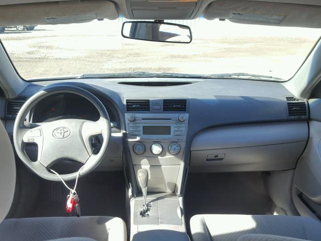 4T1BE46K59U848032 - 2009 TOYOTA CAMRY BASE WHITE photo 9