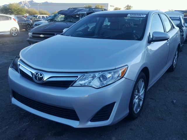 4T4BF1FK0ER349473 - 2014 TOYOTA CAMRY L SILVER photo 2