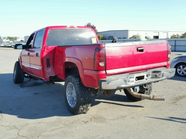 1GCHK23205F953091 - 2005 CHEVROLET SILVERADO RED photo 3