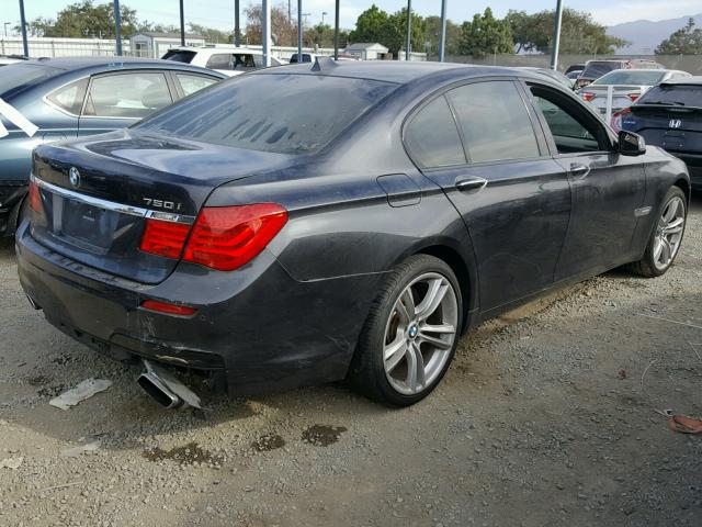 WBAKA8C58BCY36908 - 2011 BMW ALPINA B7 GRAY photo 4