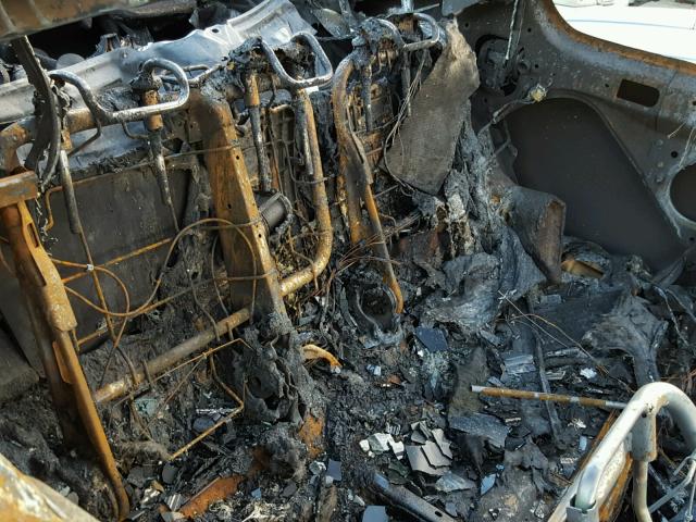 JTKDE167390281908 - 2009 TOYOTA SCION TC 烧焦的 照片 6