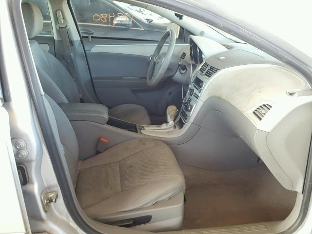 1G1ZB5E14BF217351 - 2011 CHEVROLET MALIBU LS SILVER photo 5