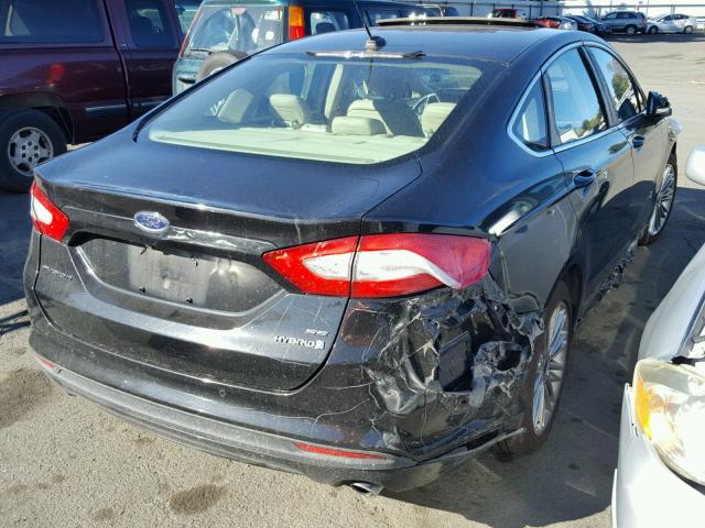 3FA6P0LU9DR345186 - 2013 FORD FUSION SE BLACK photo 4