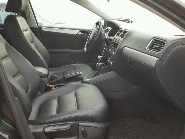 3VWDP7AJ6DM351279 - 2013 VOLKSWAGEN JETTA SE 白色 照片 5