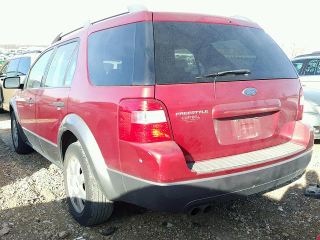 1FMZK01136GA37886 - 2006 FORD FREESTYLE RED photo 3