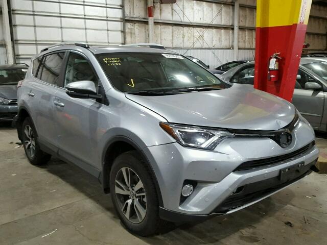 2T3RFREV3GW474772 - 2016 TOYOTA RAV4 XLE SILVER photo 1