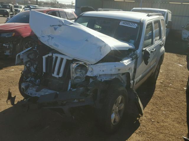 1J8GN28K49W519377 - 2009 JEEP LIBERTY SP WHITE photo 2