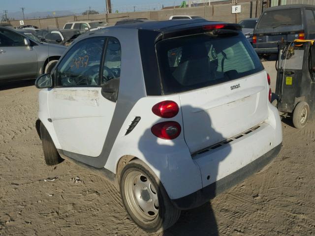 WMEEJ3BA8CK569618 - 2012 SMART FORTWO PUR WHITE photo 3