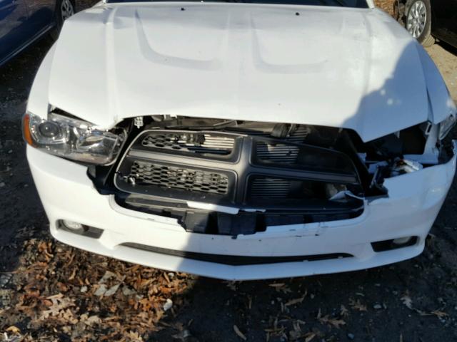 2C3CDXCT9DH534877 - 2013 DODGE CHARGER R/ WHITE photo 9