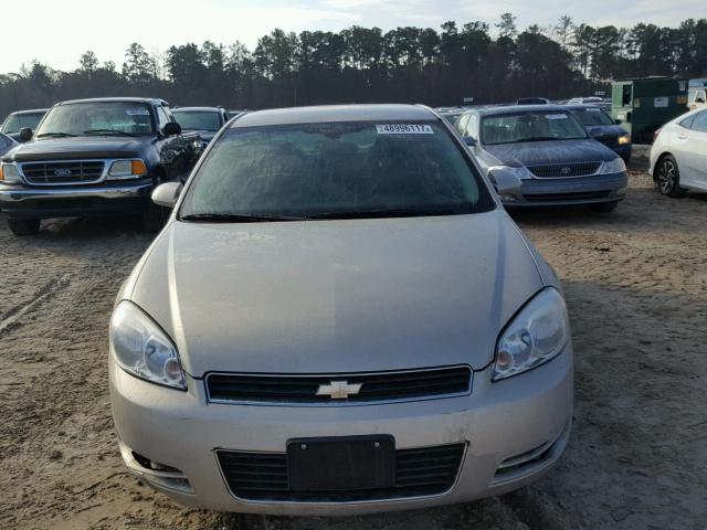 2G1WB58K489255784 - 2008 CHEVROLET IMPALA LS SILVER photo 9