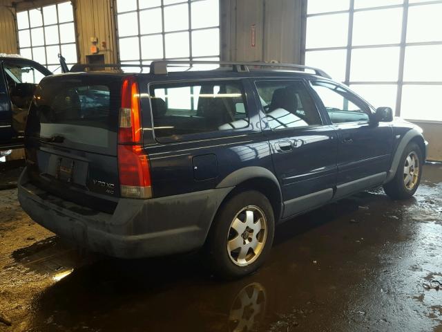 YV1SZ58D111007788 - 2001 VOLVO V70 XC BLUE photo 4