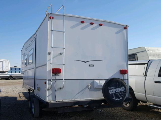 4EZFS242X4S077365 - 2004 FRON 5TH WHEEL WHITE photo 3