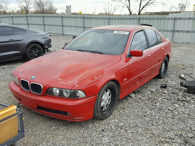 WBADT434X1GX21060 - 2001 BMW 525 I AUTO RED photo 2