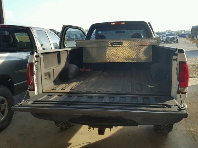 1FTRF18282KC51857 - 2002 FORD F150 WHITE photo 6