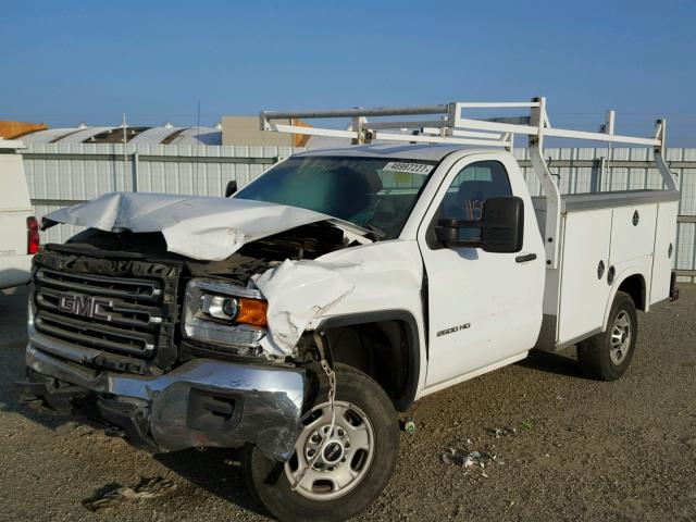 1GD01XEG6FZ133678 - 2015 GMC SIERRA C25 WHITE photo 2