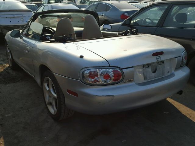 JM1NB353120231173 - 2002 MAZDA MX-5 MIATA SILVER photo 3