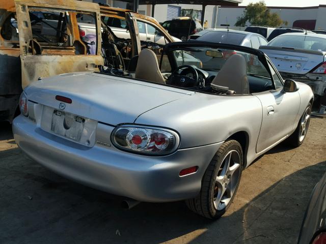 JM1NB353120231173 - 2002 MAZDA MX-5 MIATA SILVER photo 4