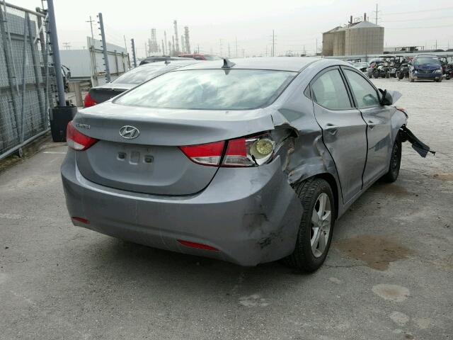 KMHDH4AE9DU718460 - 2013 HYUNDAI ELANTRA GL GRAY photo 4