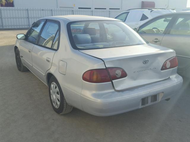 2T1BR12E22C522618 - 2002 TOYOTA COROLLA CE SILVER photo 3