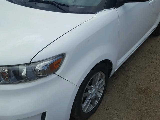 JTLKE50E281025981 - 2008 TOYOTA SCION XB თეთრი ფოტო 9