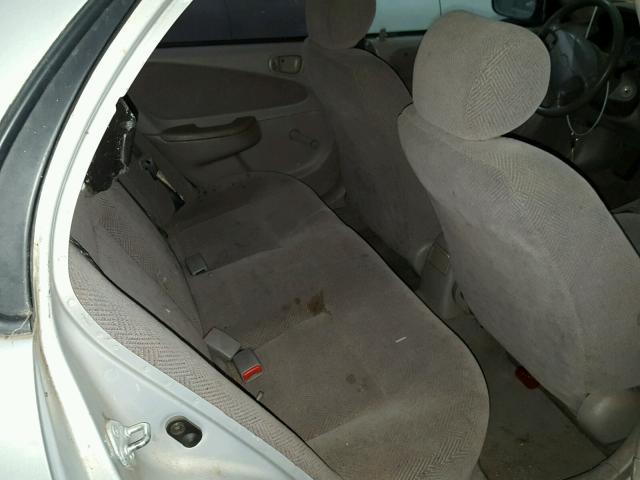 1Y1SK5281YZ437947 - 2000 CHEVROLET GEO PRIZM 灰色 照片 6