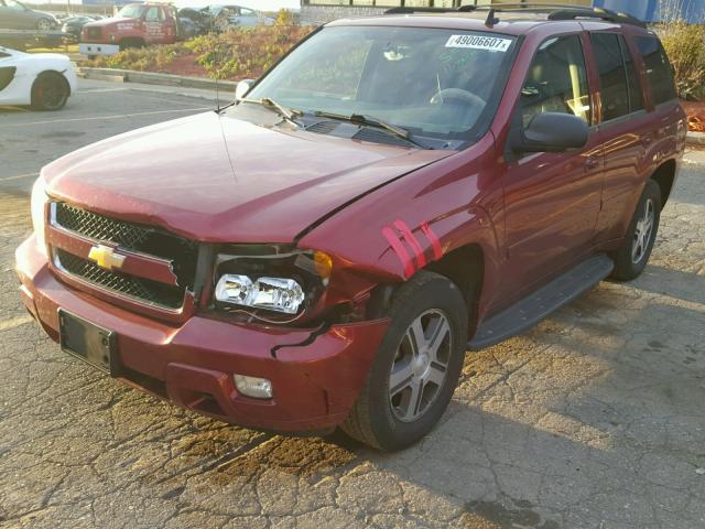 1GNDT13S962246996 - 2006 CHEVROLET TRAILBLAZE BURGUNDY photo 2