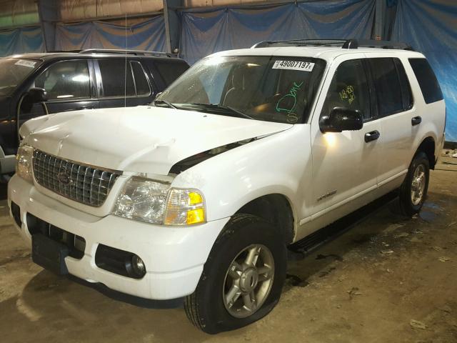 1FMZU73K65UC03892 - 2005 FORD EXPLORER X WHITE photo 2