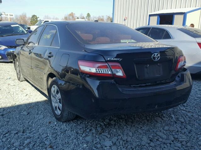 4T1BF3EK9AU111378 - 2010 TOYOTA CAMRY BASE შავი ფოტო 3