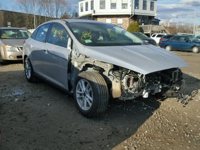 1FADP3F26GL227943 - 2016 FORD FOCUS SE SILVER photo 1