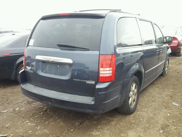 2A8HR54149R567834 - 2009 CHRYSLER TOWN & COU BLUE photo 4