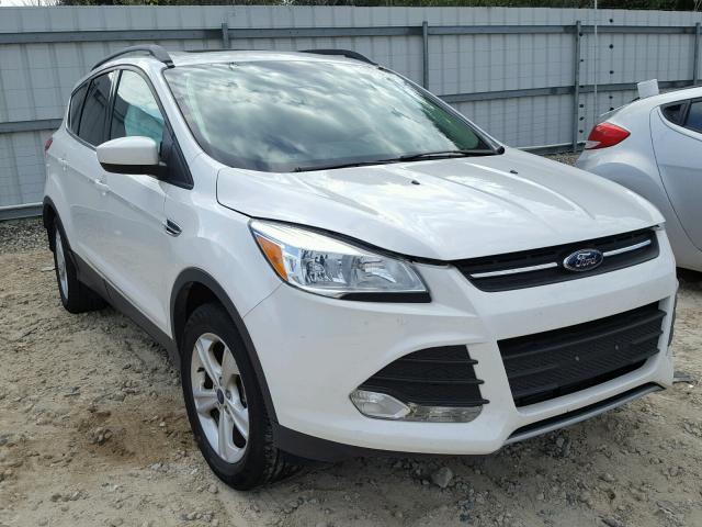 1FMCU9G91FUA79928 - 2015 FORD ESCAPE SE WHITE photo 1