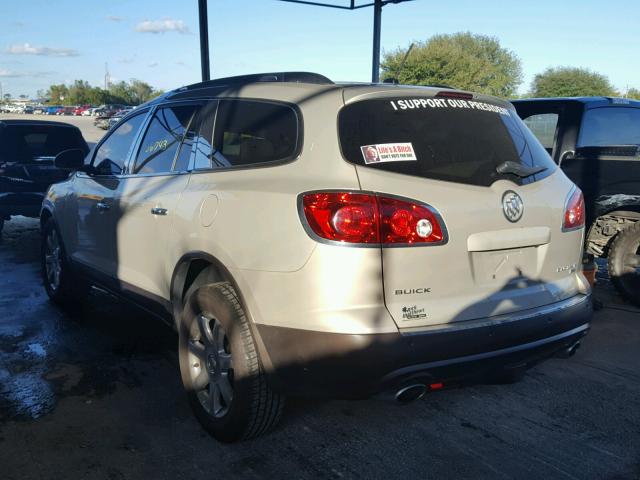 5GAER23728J223826 - 2008 BUICK ENCLAVE CX BEIGE photo 3