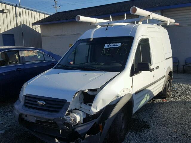 NM0LS7AN6DT129002 - 2013 FORD TRANSIT CO WHITE photo 2