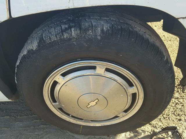 2G1WL52M5V9288618 - 1997 CHEVROLET LUMINA BAS 白色 照片 9