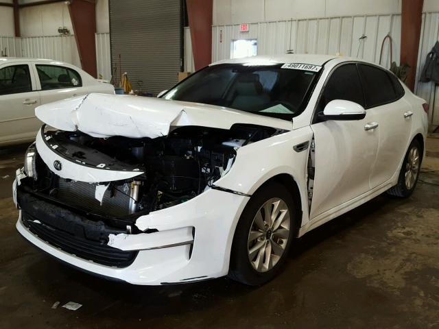 5XXGU4L34GG063692 - 2016 KIA OPTIMA EX WHITE photo 2