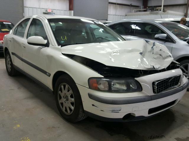 YV1RS61R322129935 - 2002 VOLVO S60 WHITE photo 1