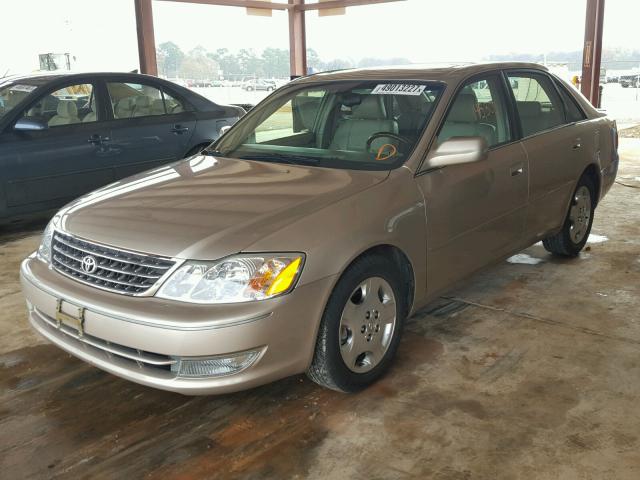 4T1BF28B33U327557 - 2003 TOYOTA AVALON GOLD photo 2