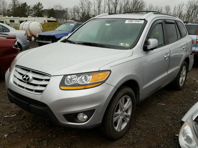 5XYZKDAG6BG041976 - 2011 HYUNDAI SANTA FE L SILVER photo 2