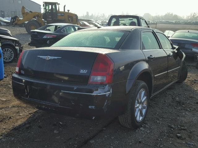 2C3KA53G97H793353 - 2007 CHRYSLER 300 TOURIN BLACK photo 4