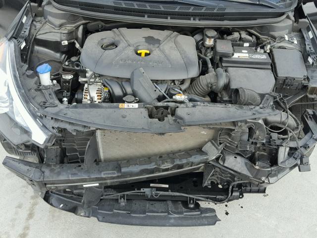 KNAFK4A65G5594237 - 2016 KIA FORTE LX BLACK photo 7