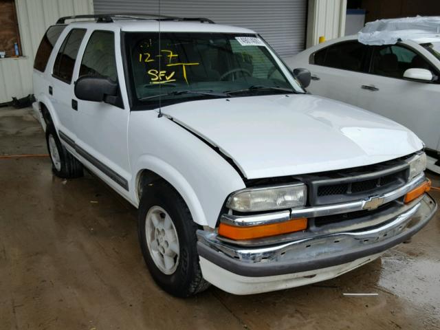 1GNDT13W1Y2403748 - 2000 CHEVROLET BLAZER WHITE photo 1