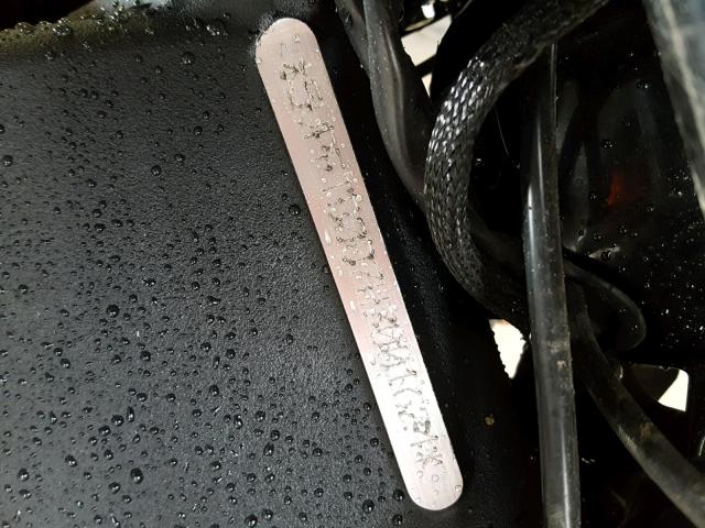 5VPFTB007H3001624 - 2017 VICTORY MOTORCYCLES OCTANE შავი ფოტო 10