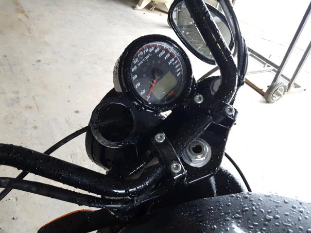 5VPFTB007H3001624 - 2017 VICTORY MOTORCYCLES OCTANE შავი ფოტო 5