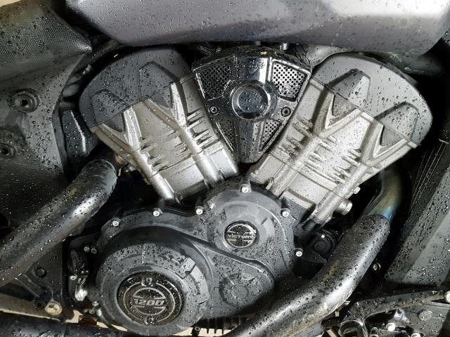 5VPFTB007H3001624 - 2017 VICTORY MOTORCYCLES OCTANE შავი ფოტო 7