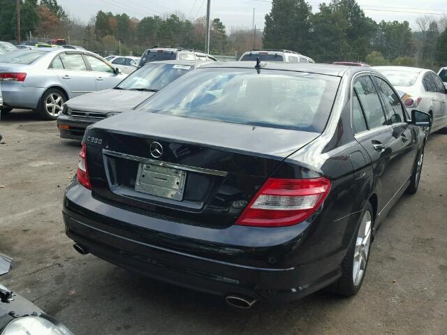 WDDGF5EB1BF644052 - 2011 MERCEDES-BENZ C 300 黑色 照片 4