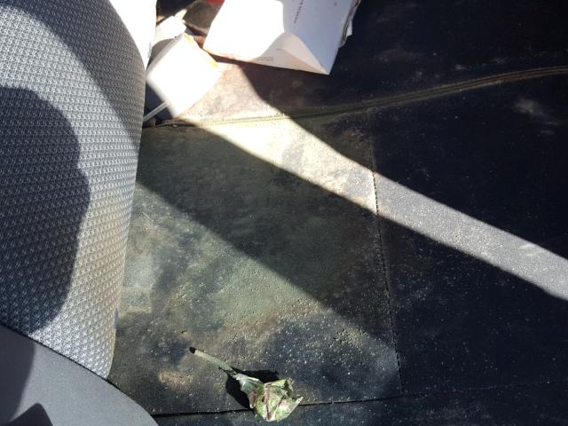 1G1ZH57B394197958 - 2009 CHEVROLET MALIBU 1LT SILVER photo 9