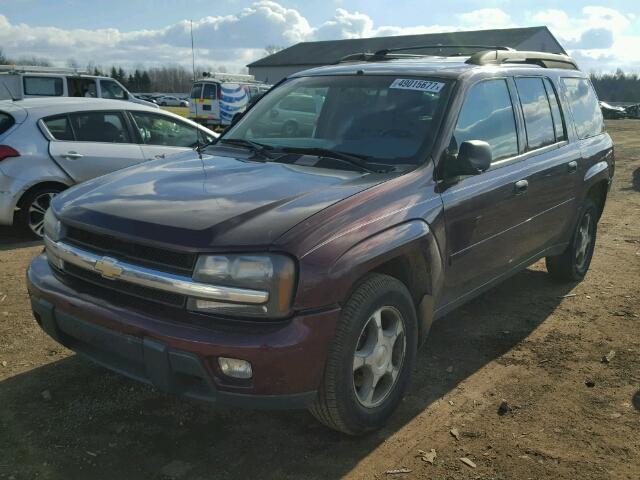 1GNET16S466116472 - 2006 CHEVROLET TRAILBLAZE MAROON photo 2