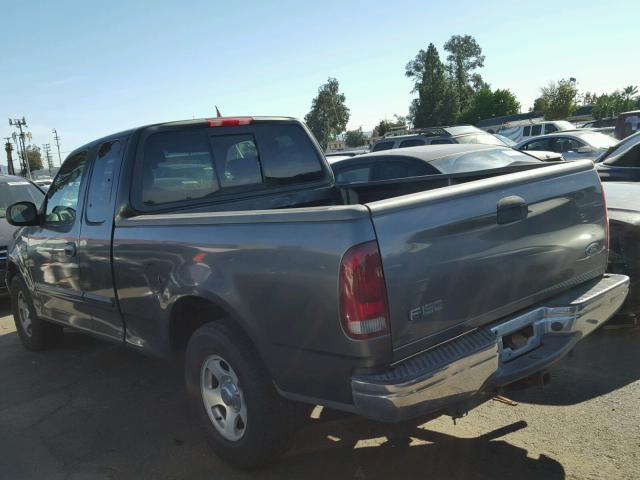 1FTRX17222NB27421 - 2002 FORD F150 GRAY photo 3