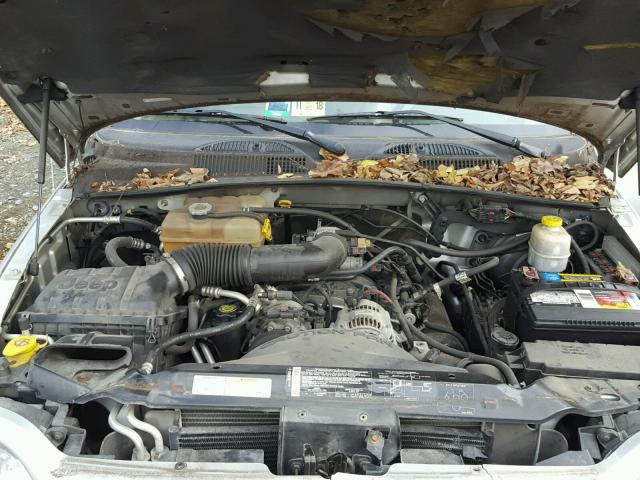 1J4GL58K74W136616 - 2004 JEEP LIBERTY LI SILVER photo 7