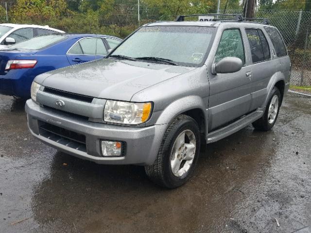 JNRDR09Y33W305459 - 2003 INFINITI QX4 GRAY photo 2